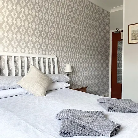 Friars Rest Guest House-2