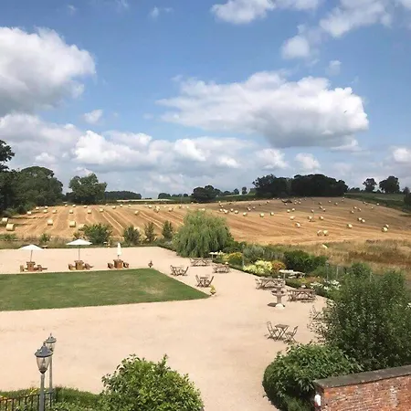 Kedleston Country House B&B-3
