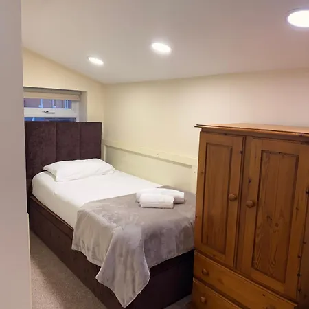 The Ormonde Guesthouse-2