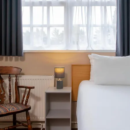 Old Grey Mare Inn By Greene King Inns-2
