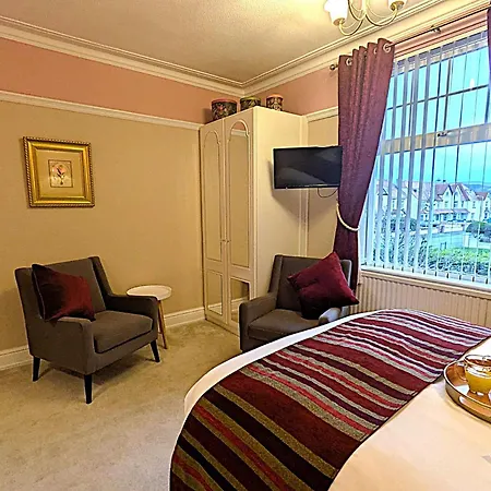 Brigstock House-2