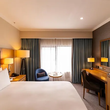 Doubletree By Hilton London Victoria-3