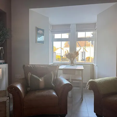 Altonhill Cottage-2