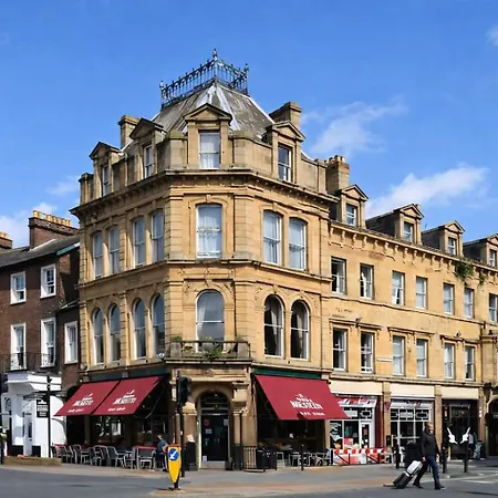 The County Hotel-2