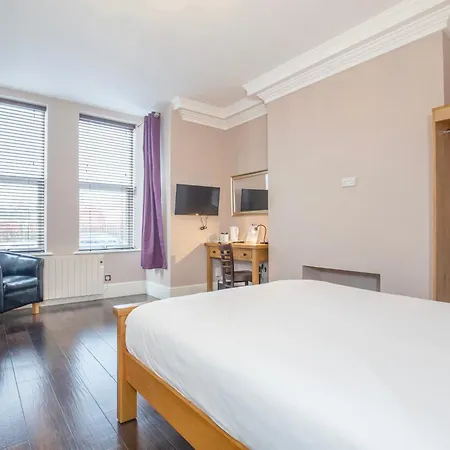 Marlborough Hotel-2