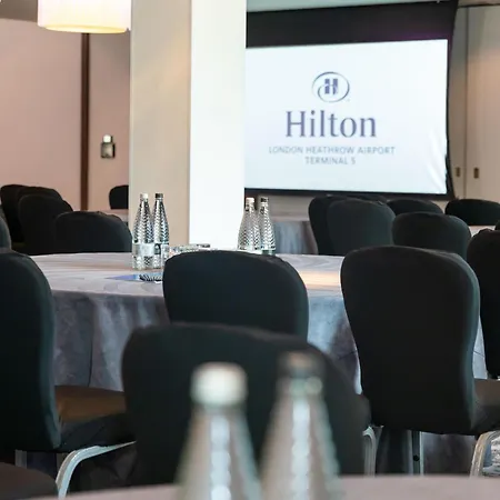 Hilton London Heathrow Airport Terminal 5-3