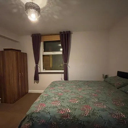 Yardley Lodge-3