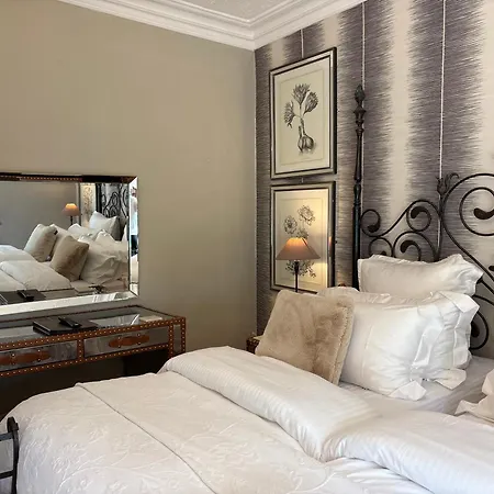 Meifod Country House Hotel-3