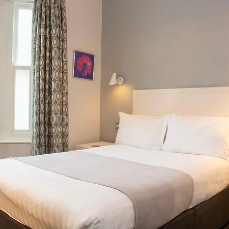 Legends Hotel-3