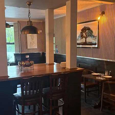 Rowton Poplars Hotel-3