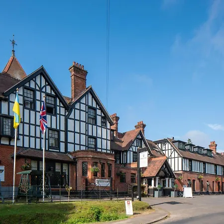 Forest Park Country Hotel & Inn, Brockenhurst, New Forest, Hampshire - The Coaching Inn Group-3