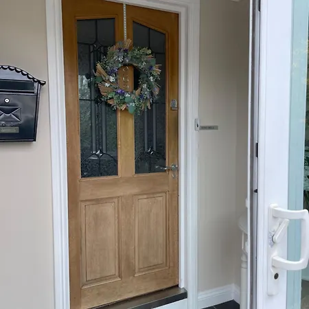 Fernlea Guest House-3
