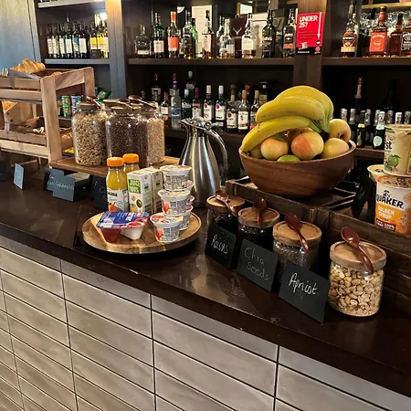Heeton Concept Aparthotel Edinburgh Queen Street-3