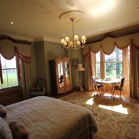 Eden Mansion-3
