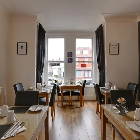 Ashford House Guest House-3