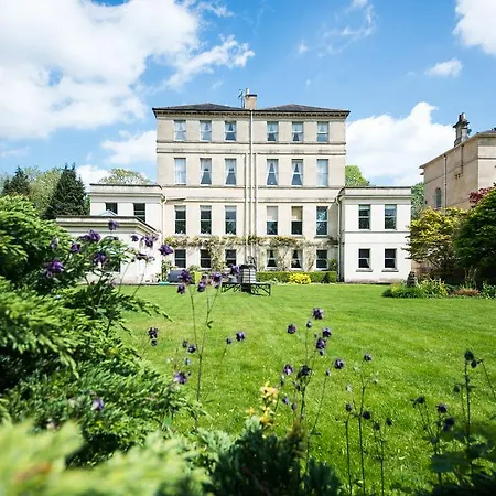 The Ayrlington Guesthouse-3