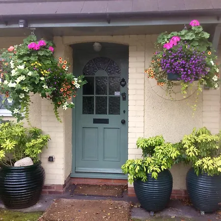 Mere Cottage B & B-3