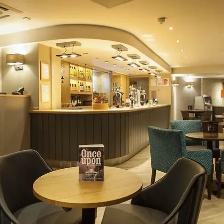 Premier Inn Nottingham City Centre-3