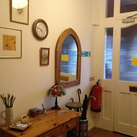 Acorn Guest House-3