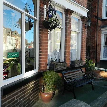 The George Guest House-2
