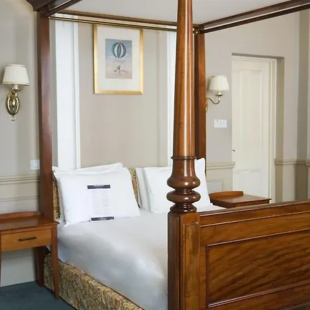 Royal Cambridge Hotel-2