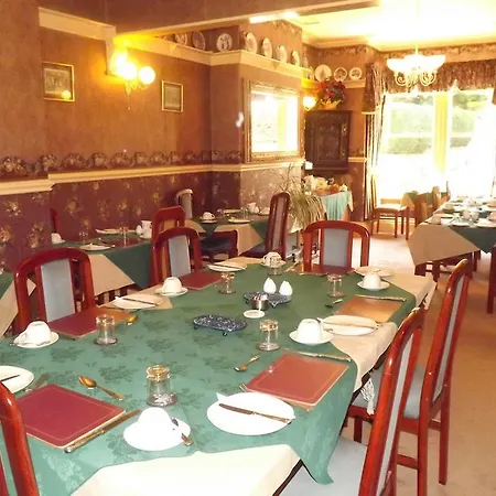 Hillcrest Guest House-3