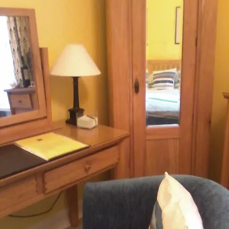 The Spindle Guest Rooms-3