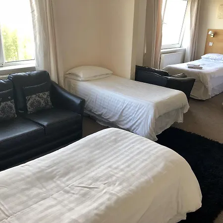 The New Dundee Carlton Hotel-3