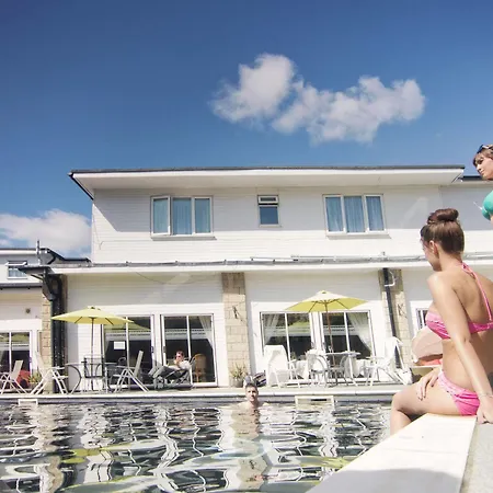 Melville Hall Hotel And Utopia Spa-2