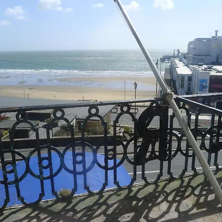 Royal Pier-3