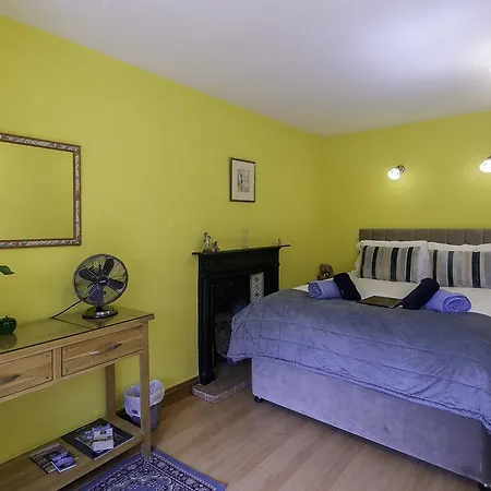 Appletrees B&B-2