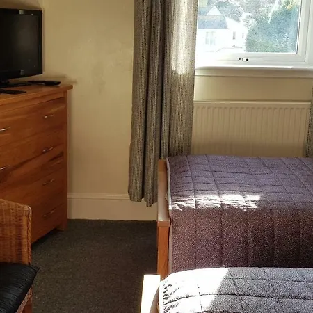 Carlill Guesthouse-3