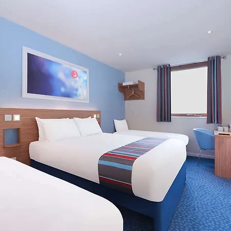 Travelodge Dundee Kingsway-2