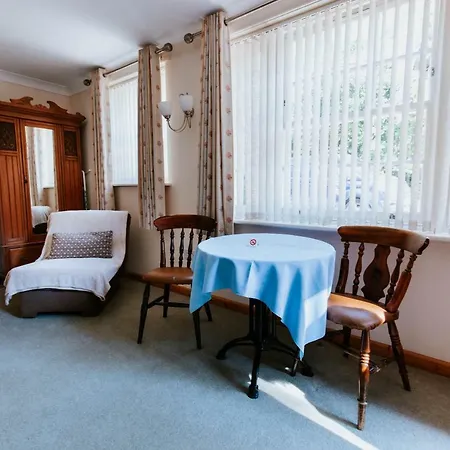 Bluebell House-2