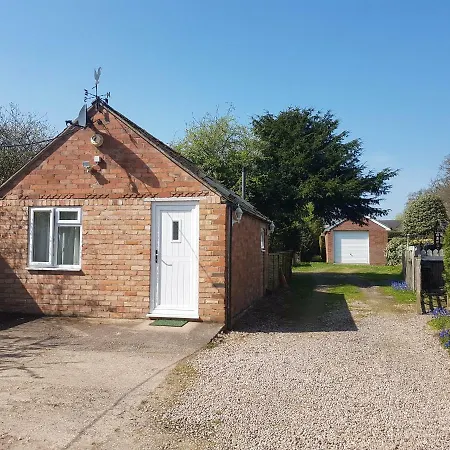 Featherbed Cottage-2