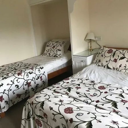 Garstoncottage-3