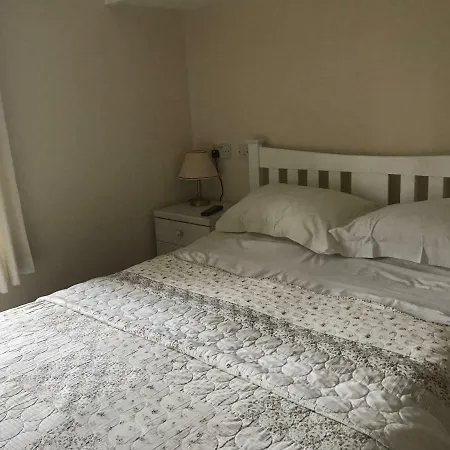 Garstoncottage-2