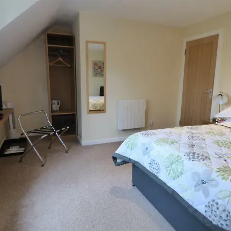 The Brevins Guest House-2