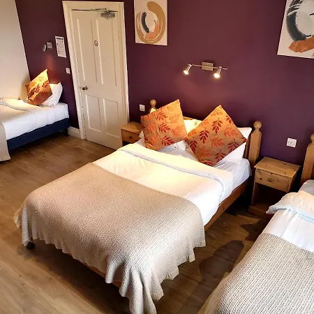 Dene Guest House, New Town-3