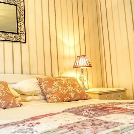 Bessiestown Country Guesthouse-2
