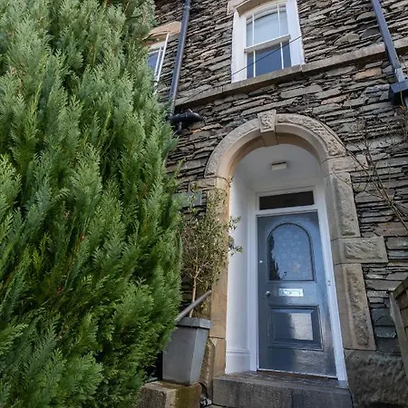 Ashleigh House-2