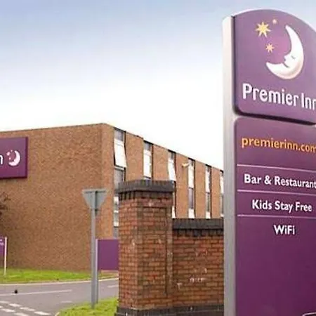 Premier Inn Carlisle - M6 Junction 44-3
