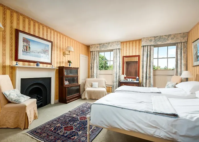 95 Sydney Place B&B