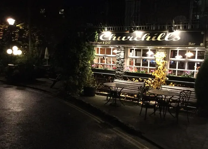 Churchills Inn & Rooms