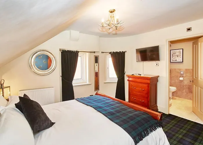 Dillons Of Whitby Bed & Breakfast