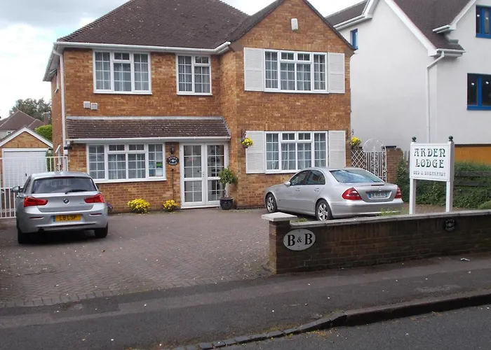 Arden Lodge