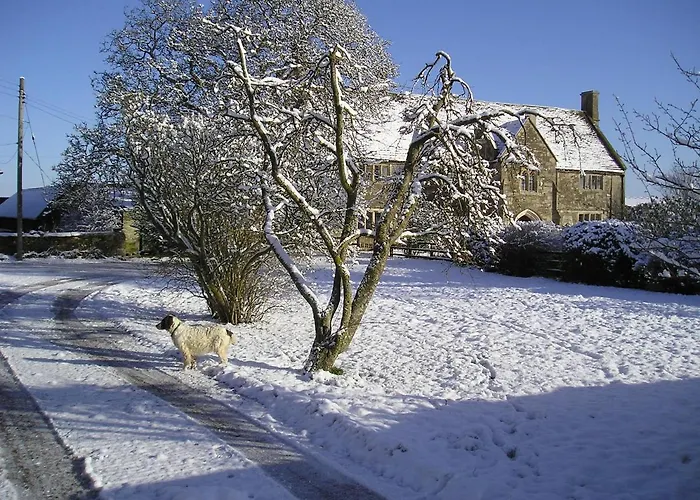 Seymours Court Bed & Breakfast Beckington