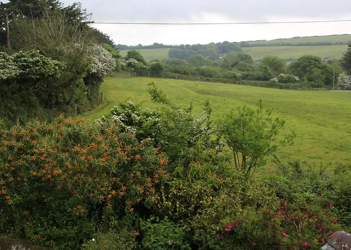 Coombe Farmhouse Bed & Breakfast St Ives 