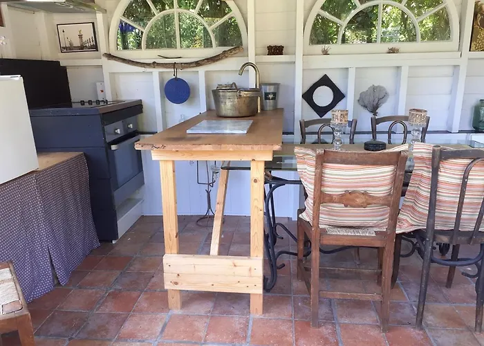 China Farm Barn Bed & Breakfast Canterbury