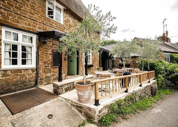 Stag'S Head Hotel Swalcliffe